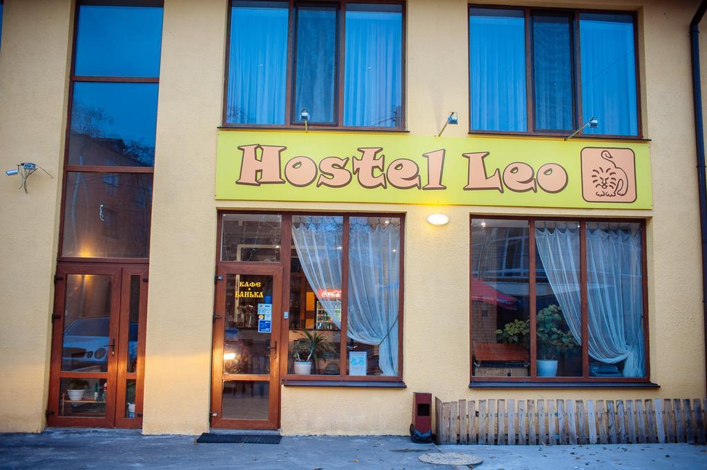 Leo Hostel Chernihiv Exterior photo